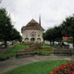 Le Locle, das Rathaus und die Uhrenindustrie