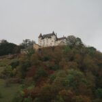 Schloss Wartenfels und der Bischof, der dort nicht übernachtet hat